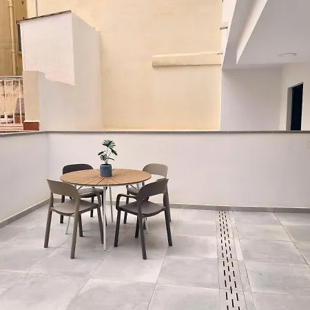Brand New Exclusive Apartment, 100 Meter From The Apartment *